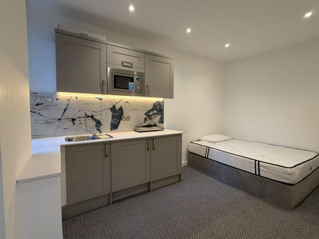 Property photo 1 of 3