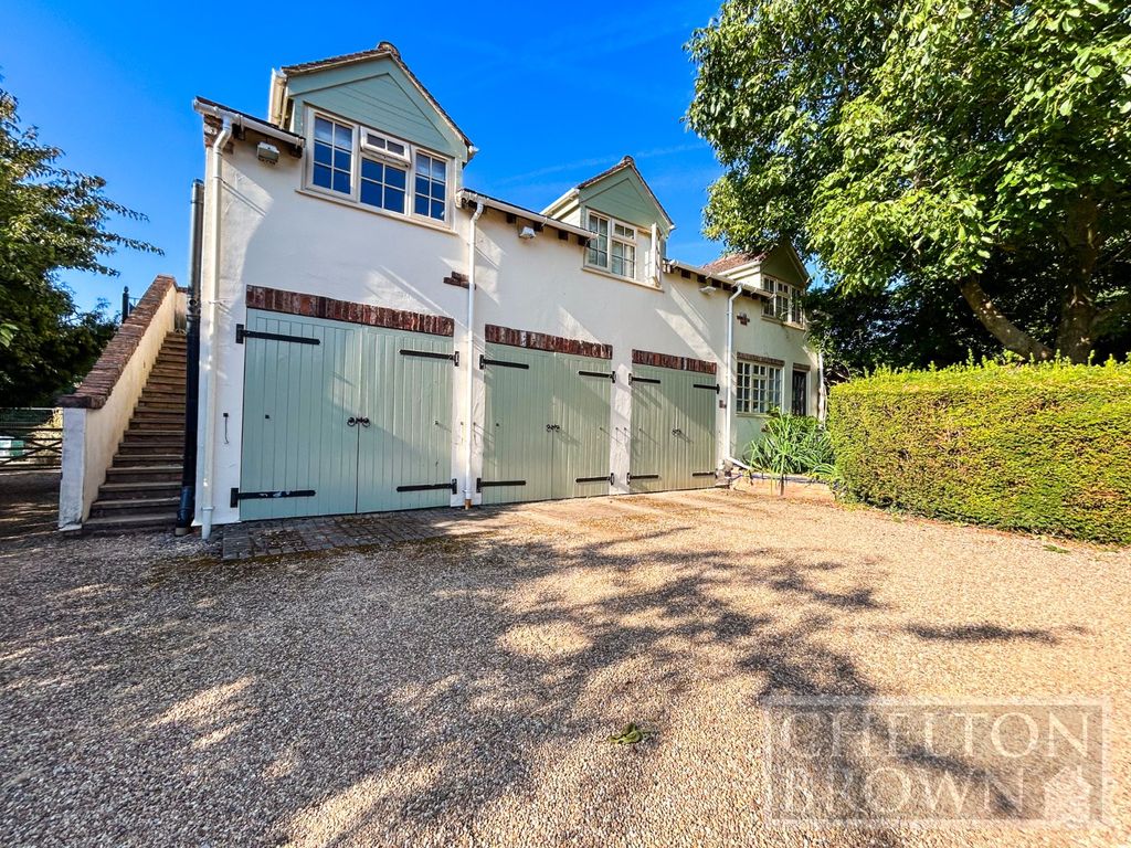 Property photo 1 of 55 Front External