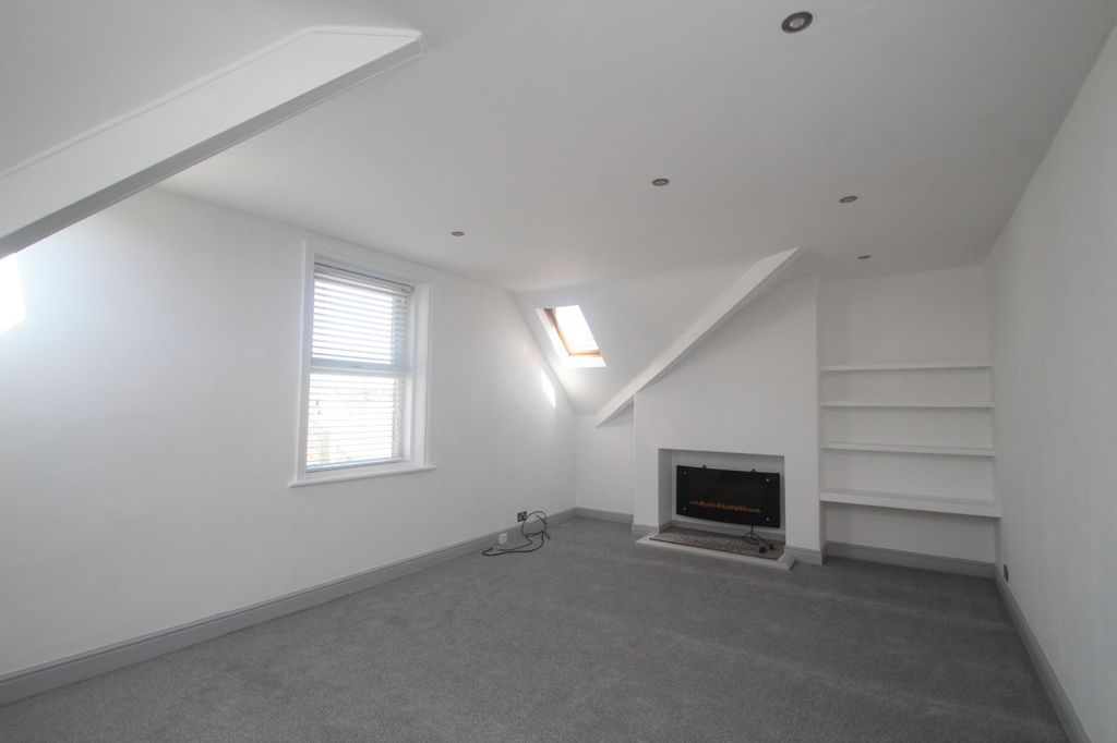 Property photo 2 of 7 Picture No. 02