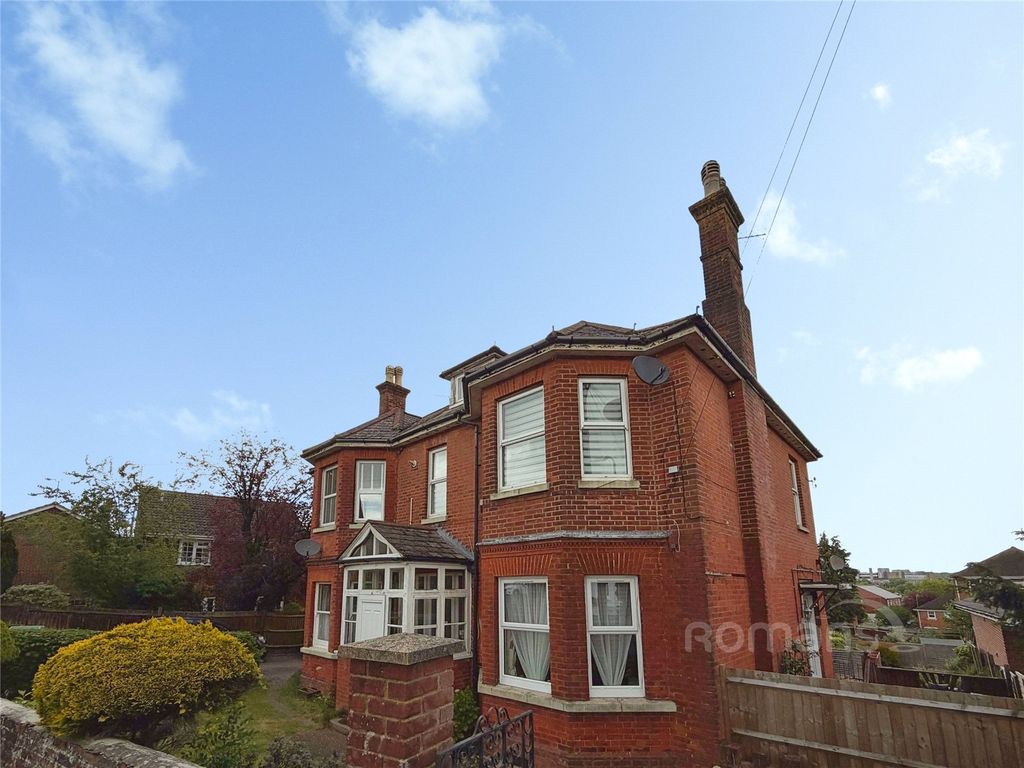 Property photo 1 of 13 Picture No. 01