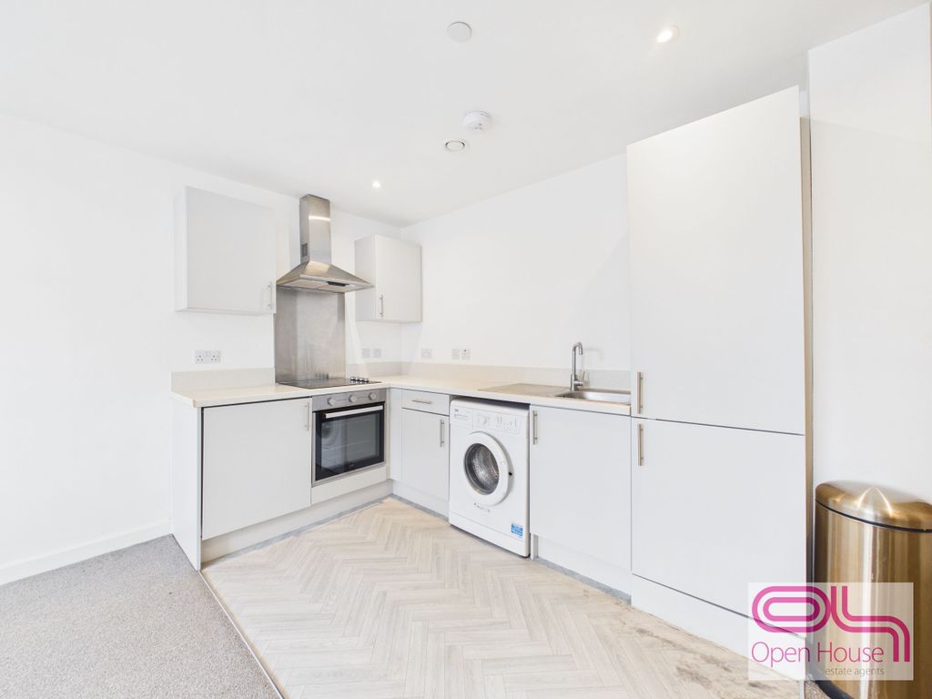 Property photo 3 of 4