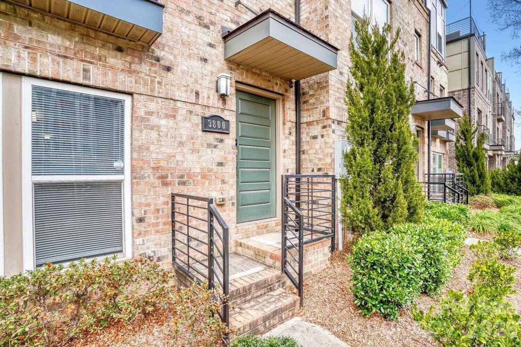 Property photo 3 of 28 <Alttext/>