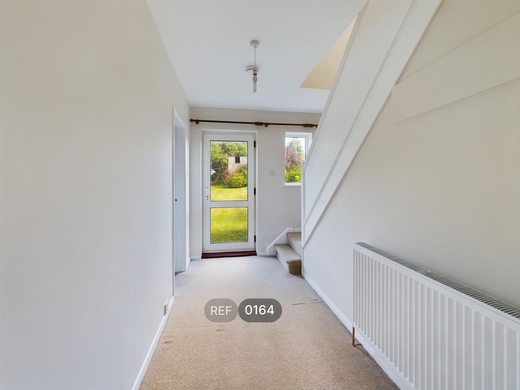 Property photo 2 of 22 Hallway