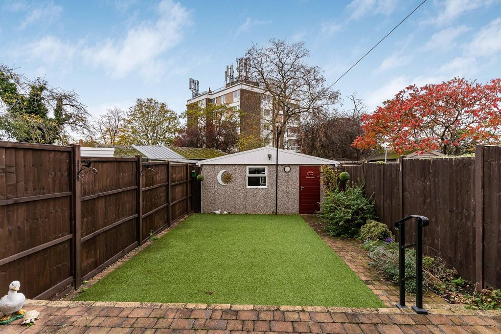 Property photo 3 of 21 28_67396.Jpg