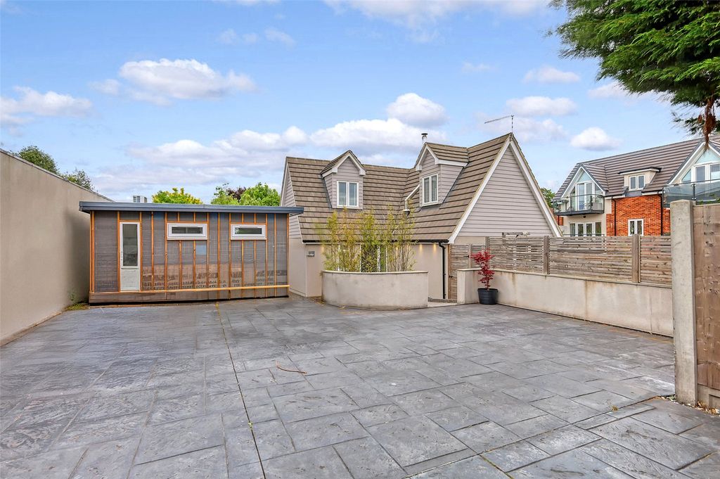 Property photo 1 of 15 Picture No. 21