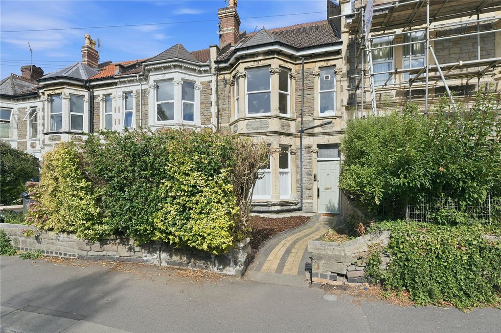 Property photo 1 of 26 Picture No. 01