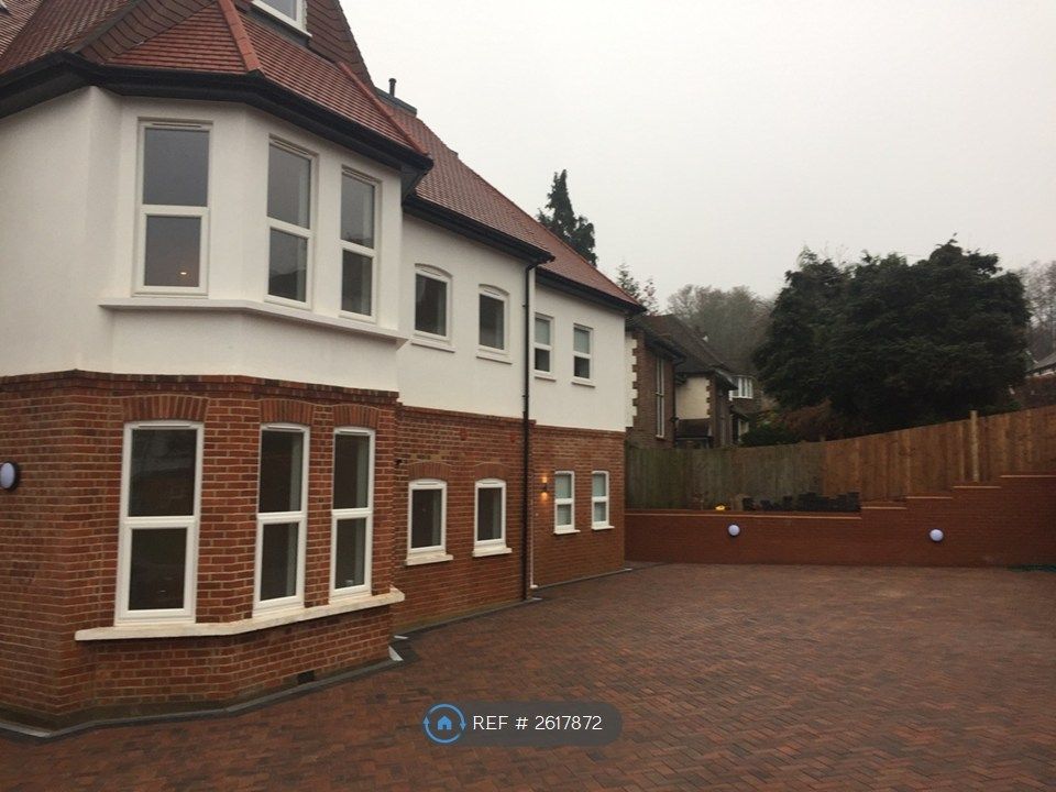 Property photo 2 of 9