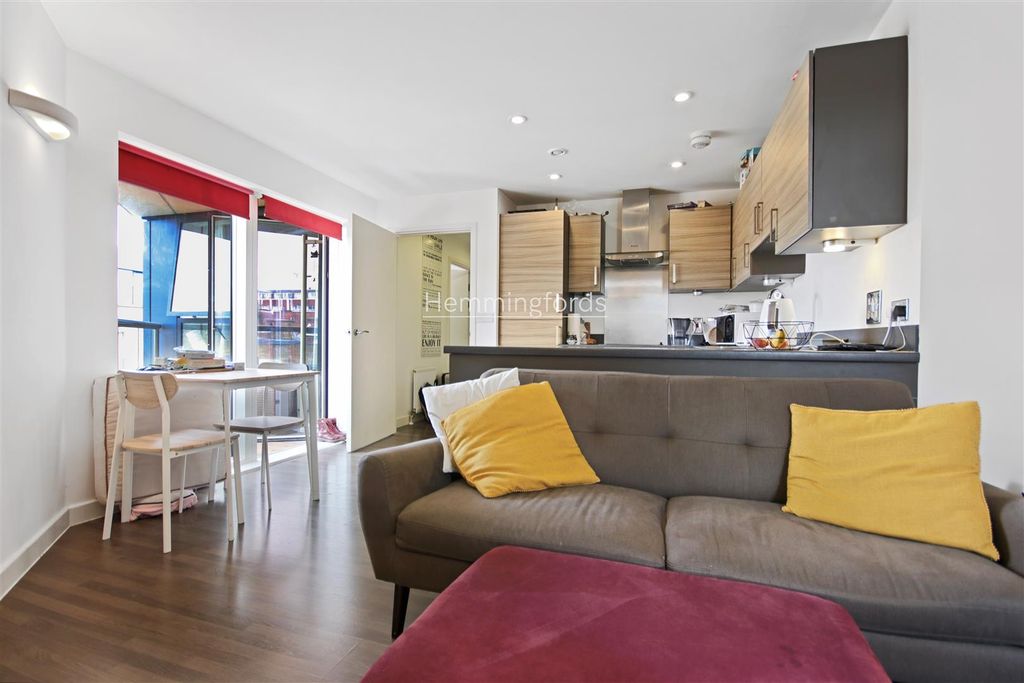 Property photo 1 of 16 11-76731 - Am - 65, Dance Square London, Ec1V 3Aj-