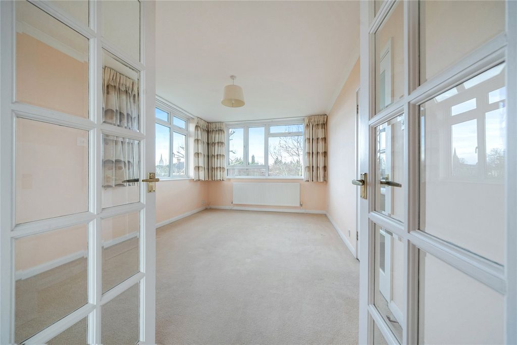Property photo 3 of 24 Picture No. 17