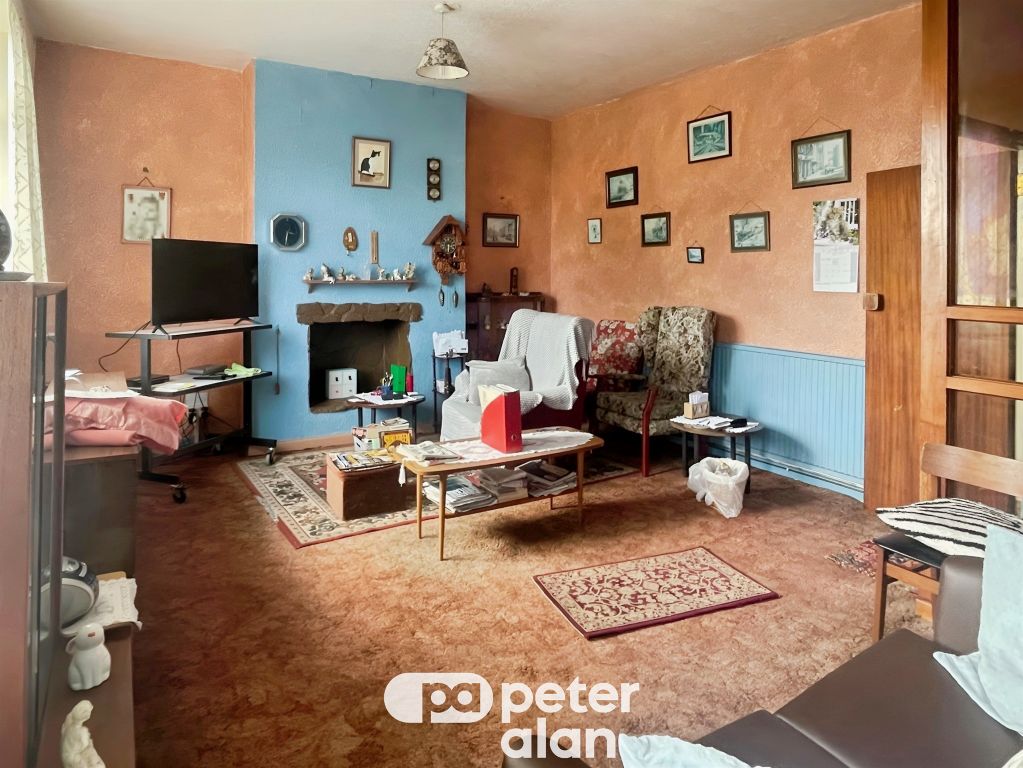 Property photo 3 of 25