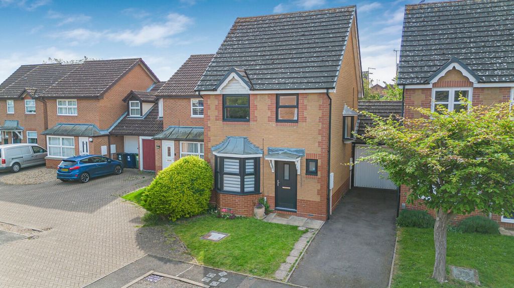 Property photo 1 of 17
