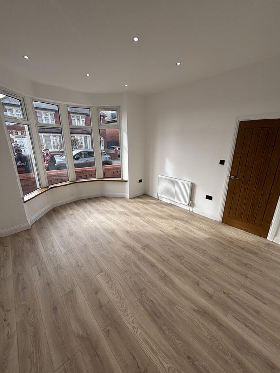 Property photo 2 of 26 Living Room