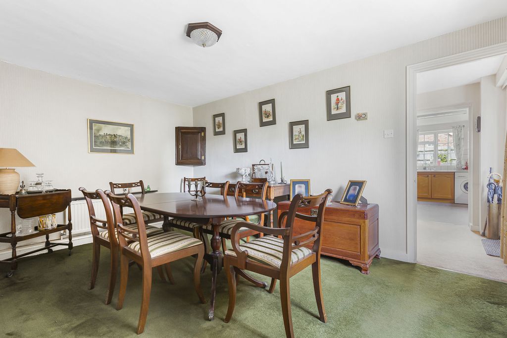 Property photo 3 of 24