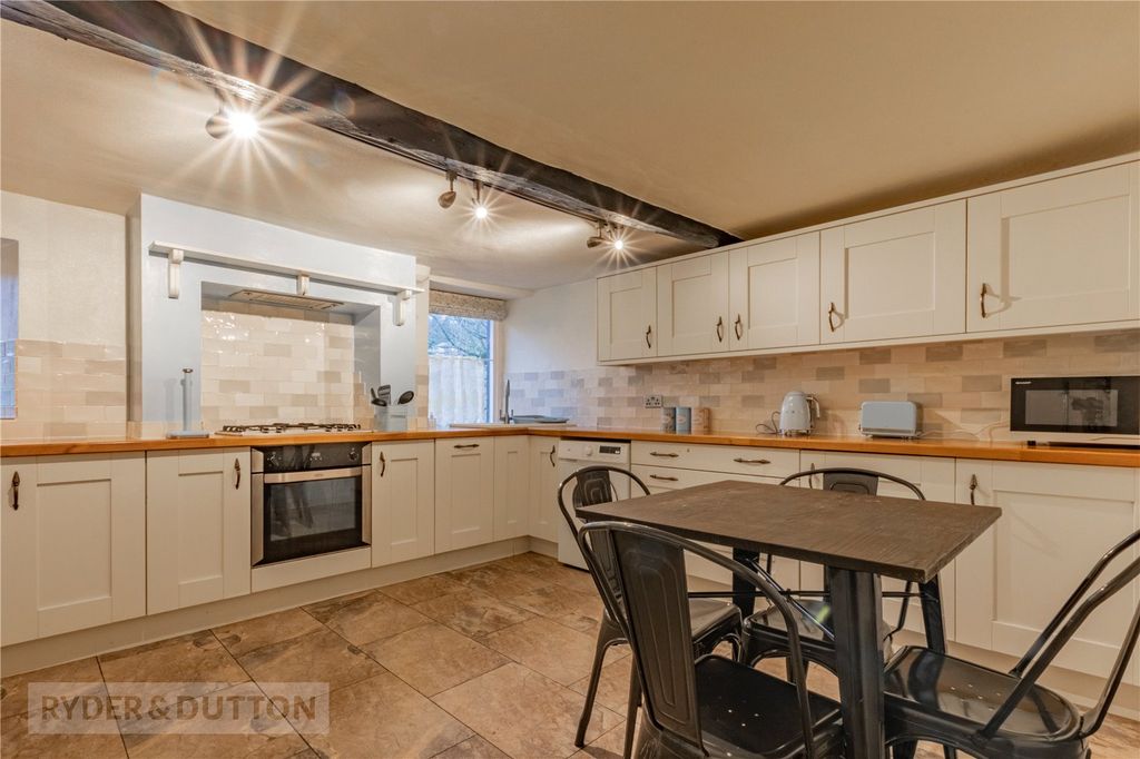 Property photo 1 of 21 Kitchen Diner