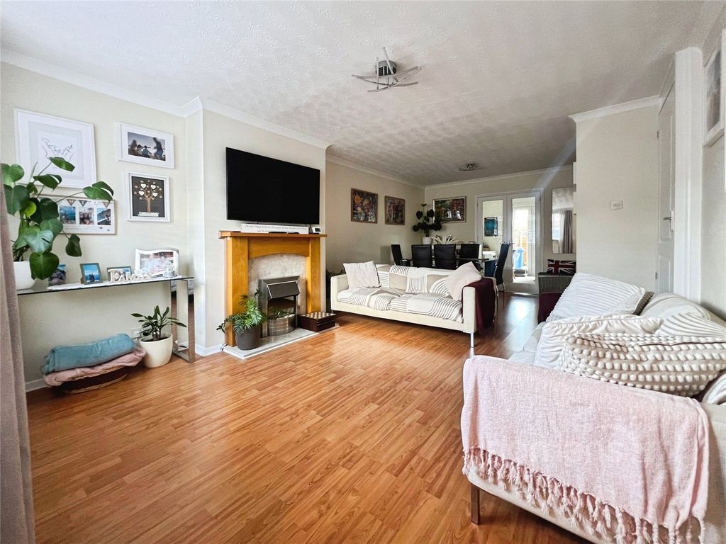 Property photo 3 of 26 Picture No. 28