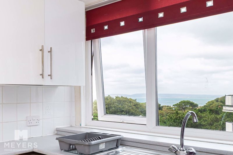 Property photo 2 of 15 Photo 14