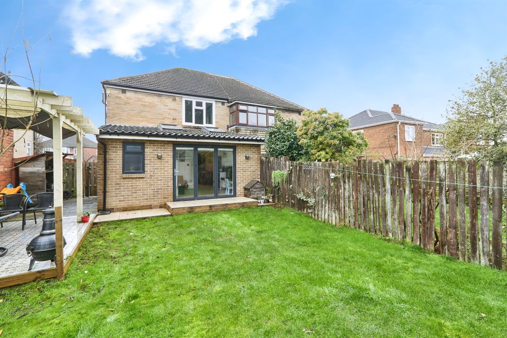 Property photo 2 of 19