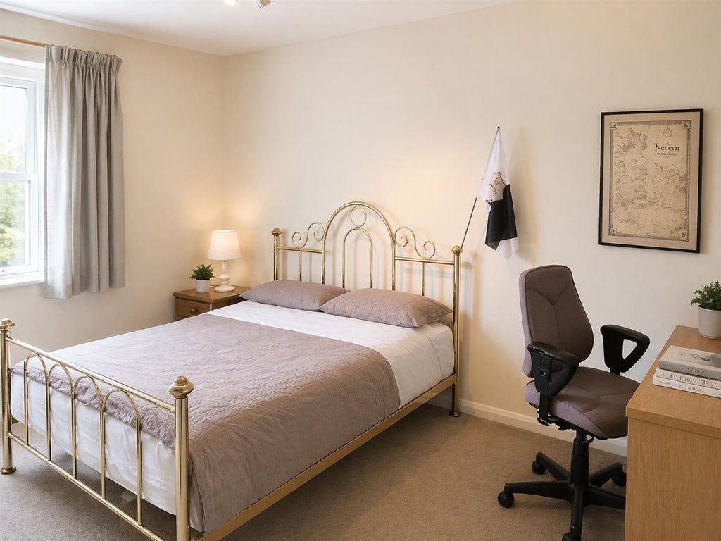 Property photo 2 of 9 Bedroom