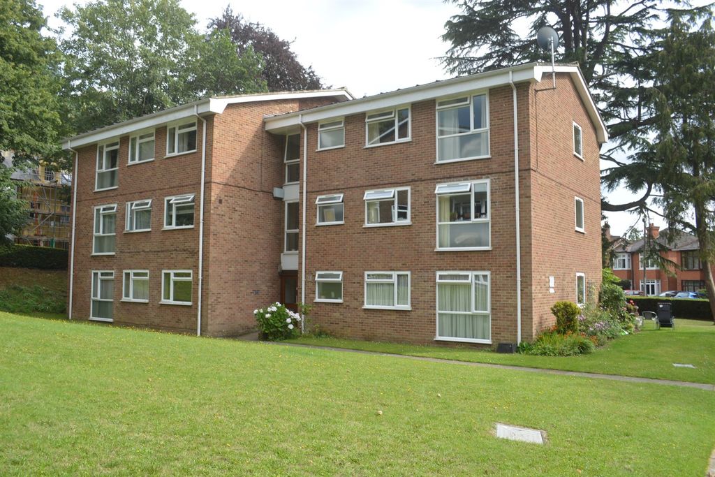 Property photo 1 of 7 (Main)