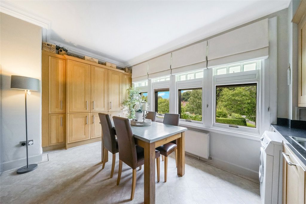 Additional image 11 of 2 bed flat for saleBatterflatts Gardens, Stirling, Stirlingshire FK7
