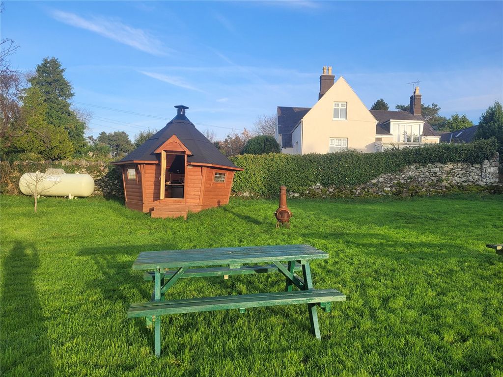 Property photo 2 of 43 Picture No. 07
