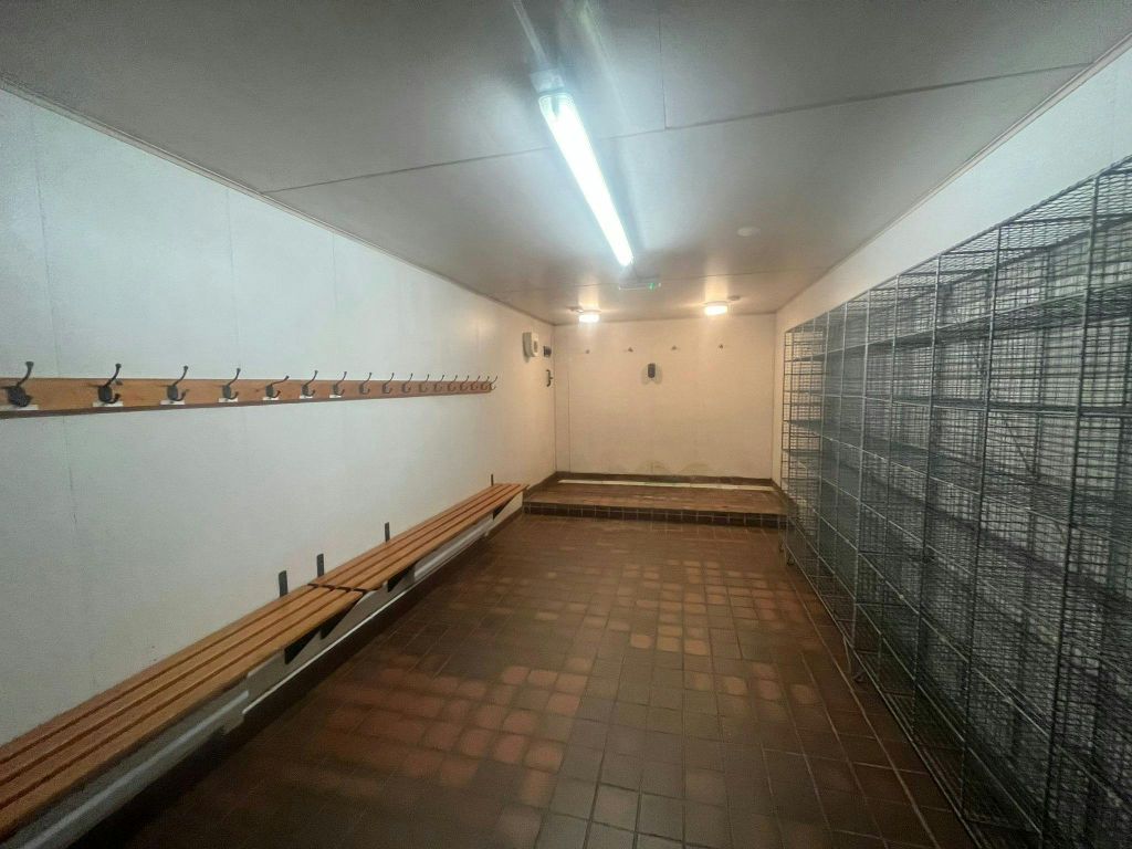 Property photo 3 of 10 1000006623.Jpg