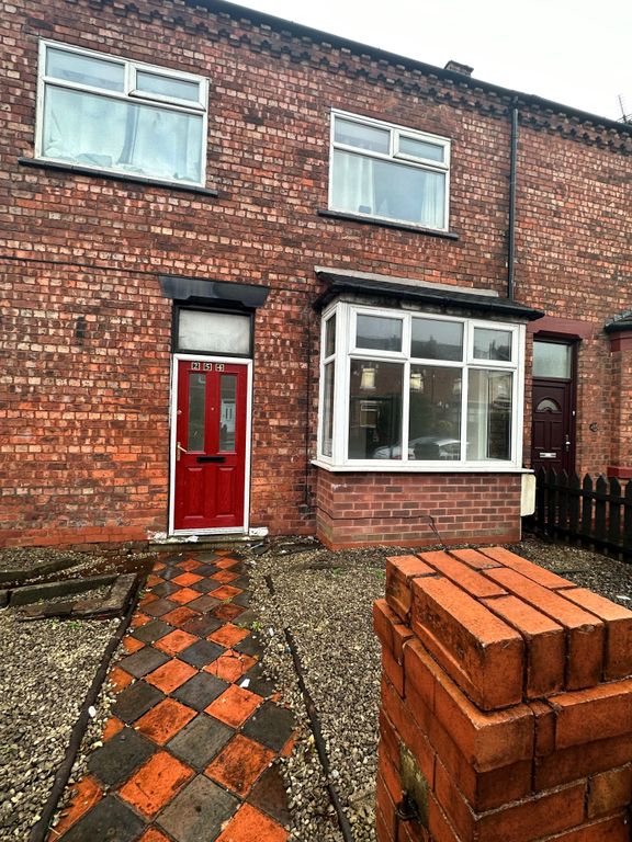 Property photo 2 of 7 Front