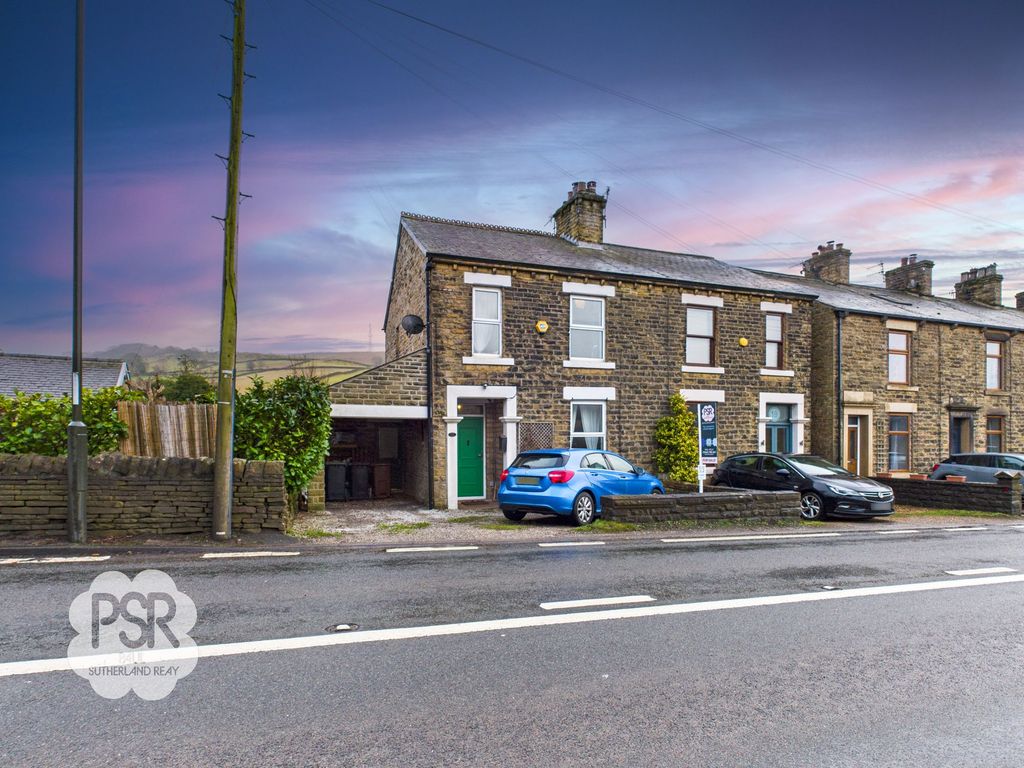 Property photo 2 of 34