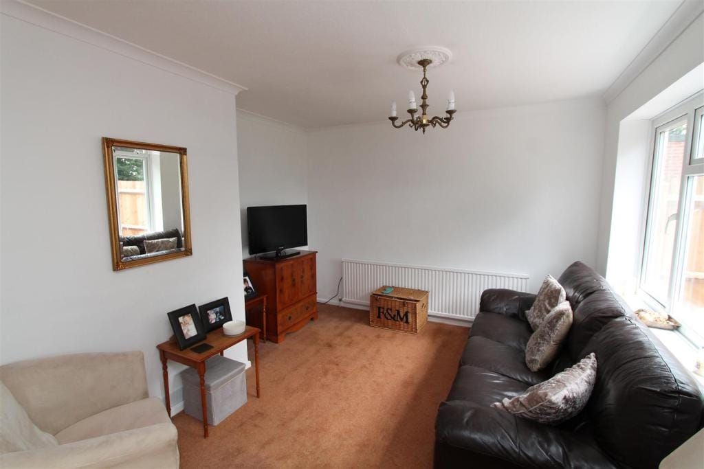 Property photo 3 of 13