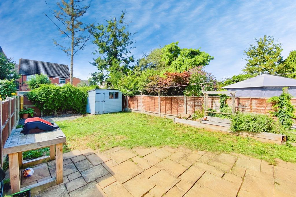 Property photo 2 of 16