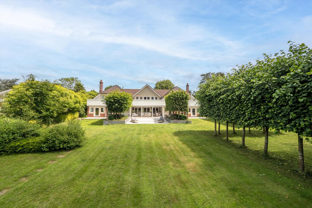 Property photo 1 of 35 Image