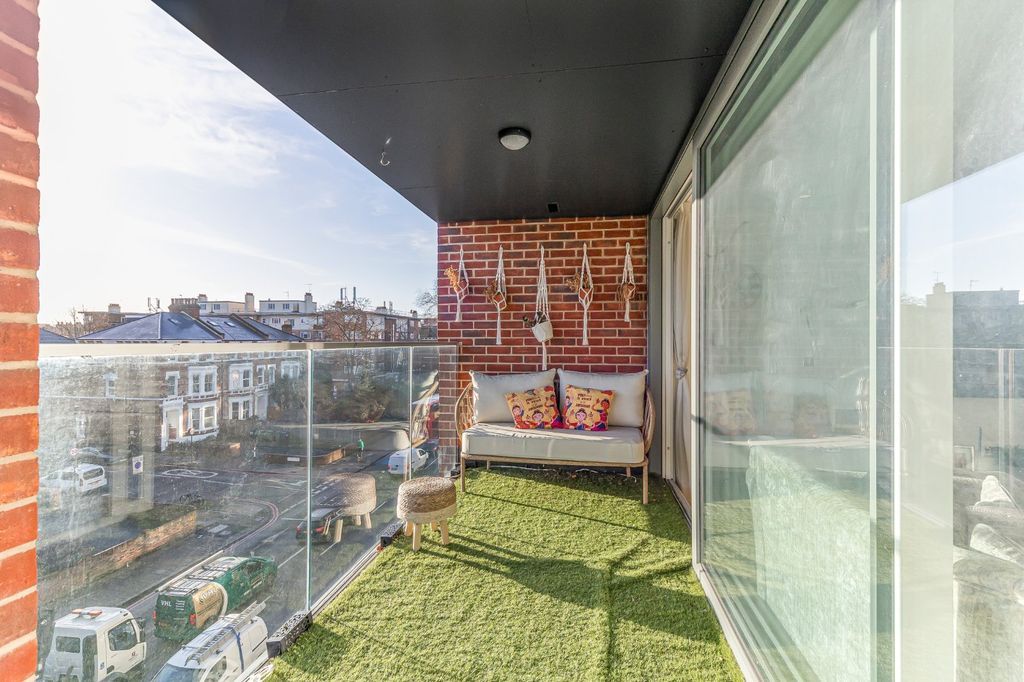 Property photo 3 of 11 Picture No. 07