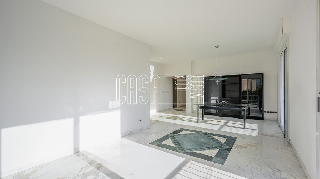 Property photo 3 of 43