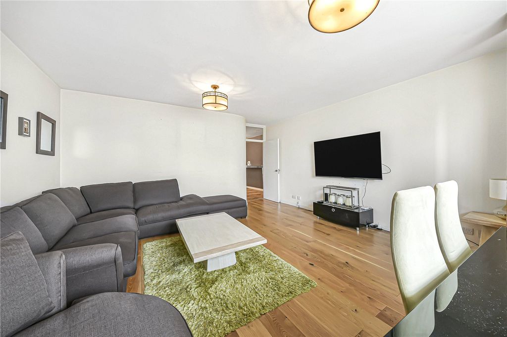 Property photo 1 of 16 Picture No. 07