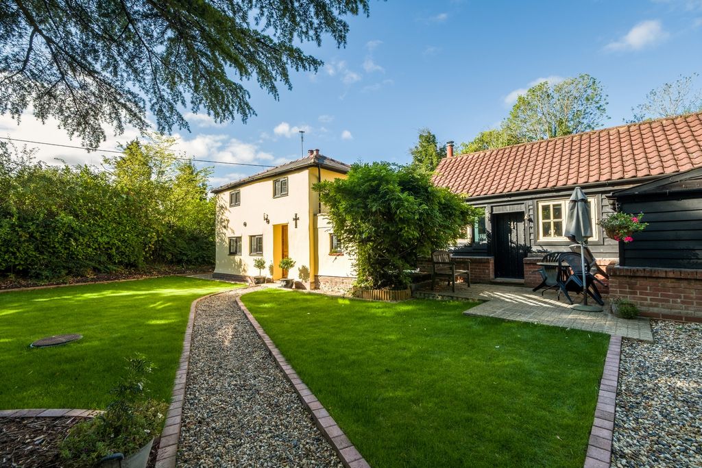 Property photo 1 of 48 1440Px-The Old Forge-1