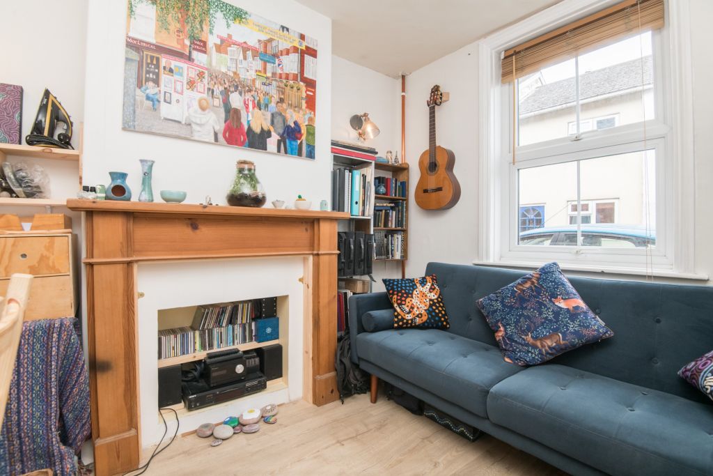Property photo 2 of 14