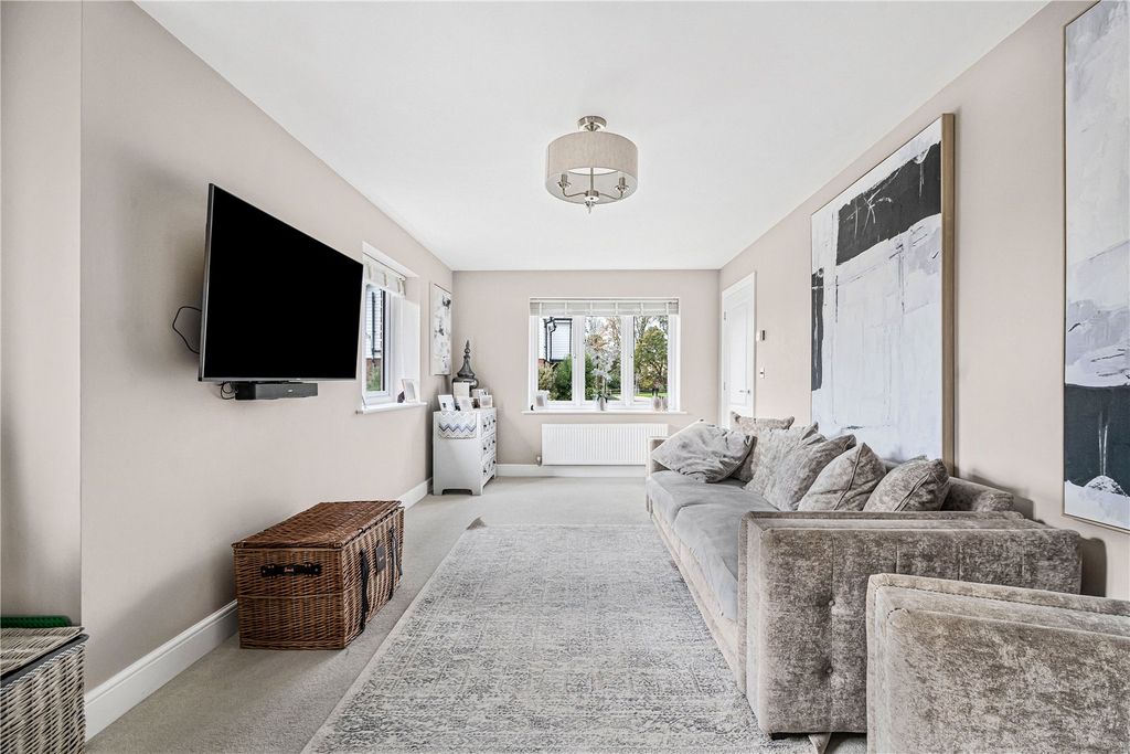 Property photo 2 of 26 Picture No. 27