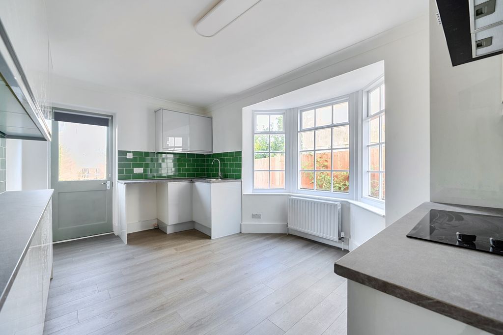 Property photo 3 of 17 1533340 (4)