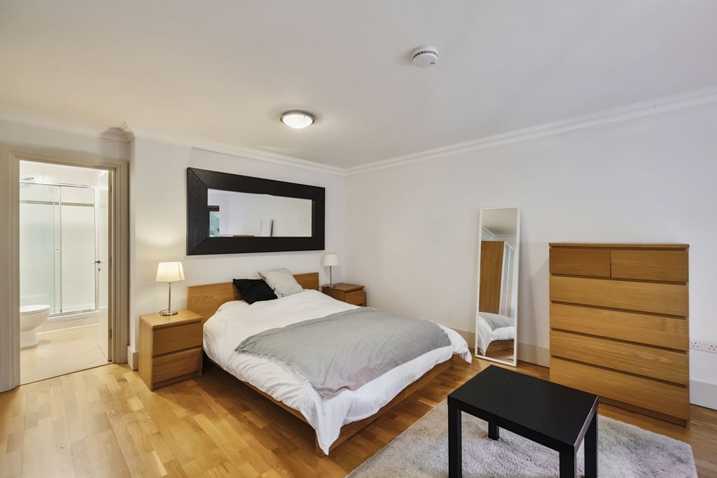 Property photo 2 of 7 Bed Area