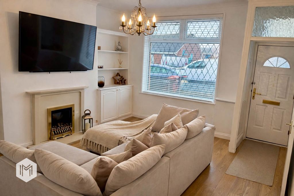 Property photo 2 of 9 Picture No. 31