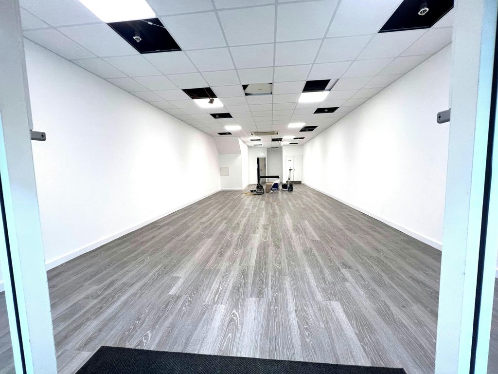 Property photo 2 of 2 Internal.Jpg