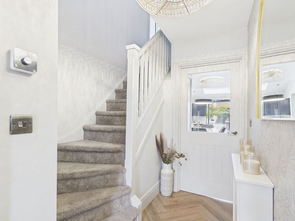 Property photo 3 of 30