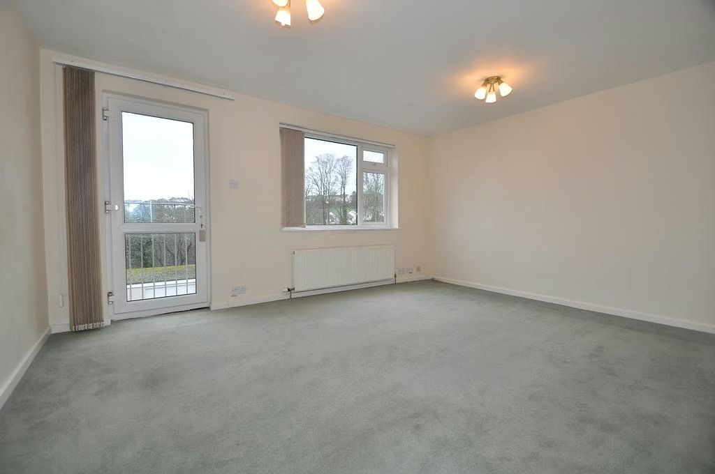 Property photo 3 of 3