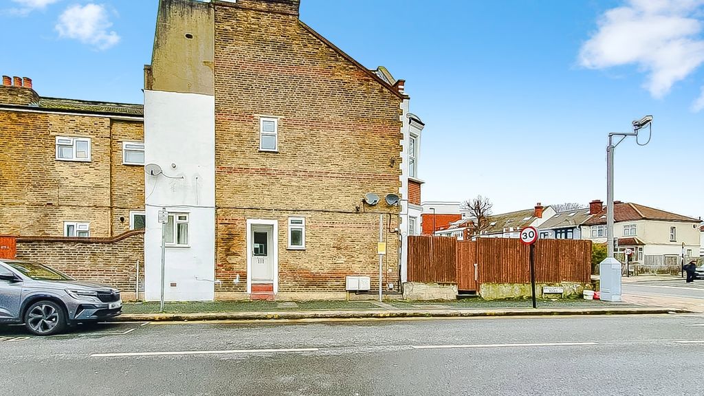 Property photo 2 of 14 Pbox-Img.Jpg