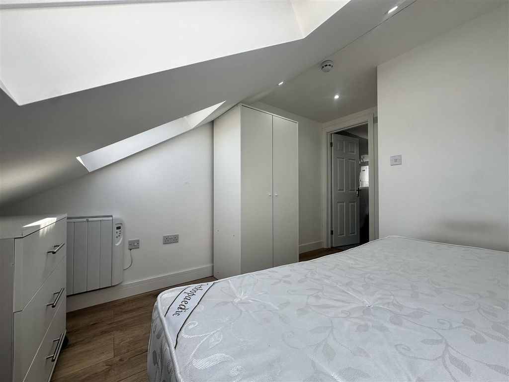 Property photo 3 of 9 Photo 20-05-2024, 10 50 59?Am.Jpg