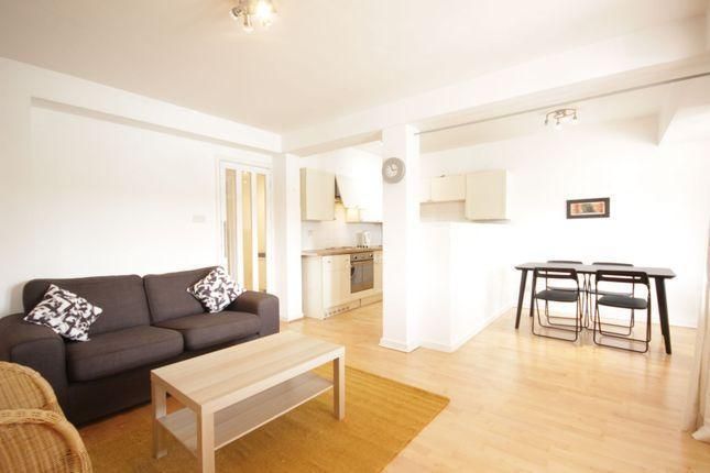 Property photo 2 of 3
