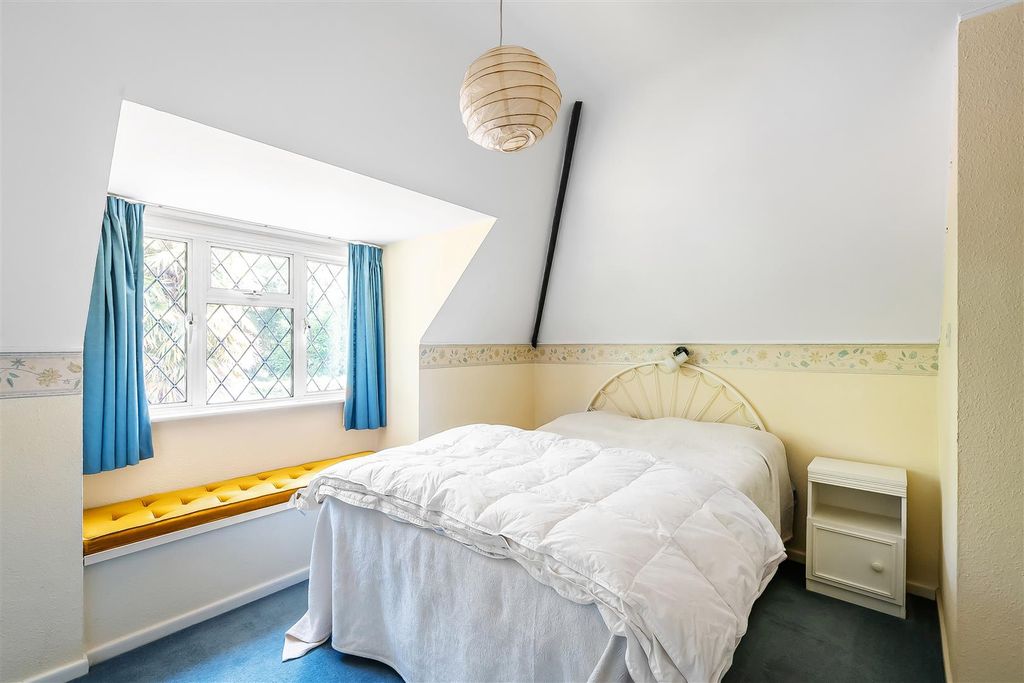 Additional image 23 of 3 bed detached house for saleWoodhurst Park, Oxted RH8
