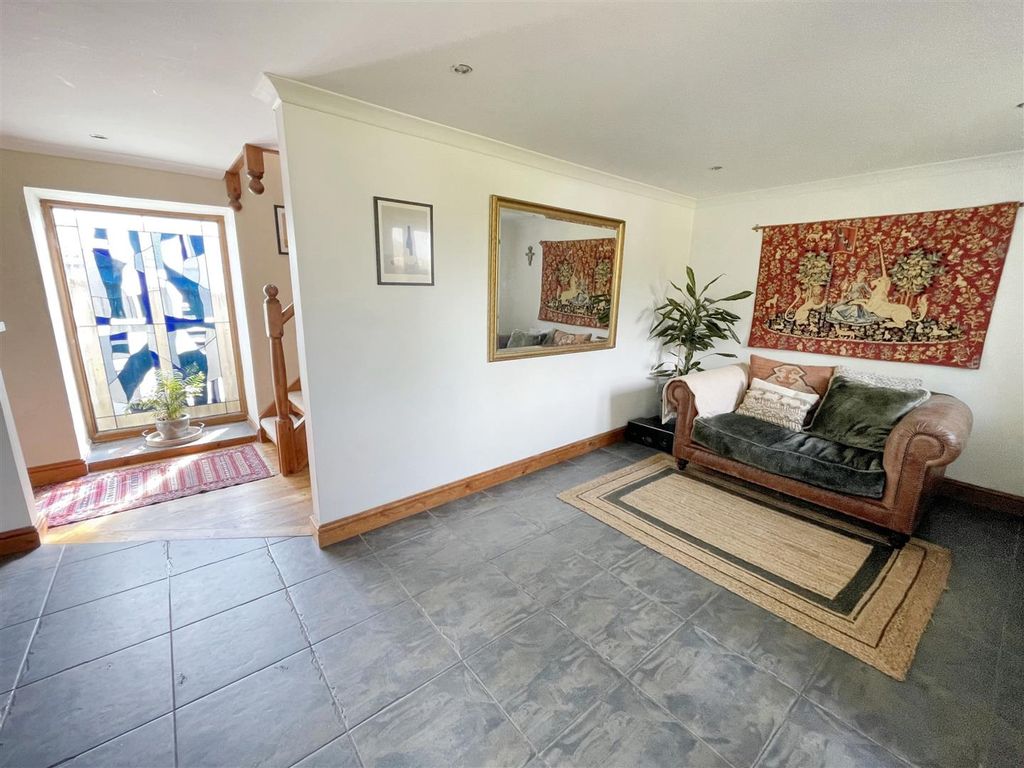 Property photo 3 of 27 Img_2469.Jpg