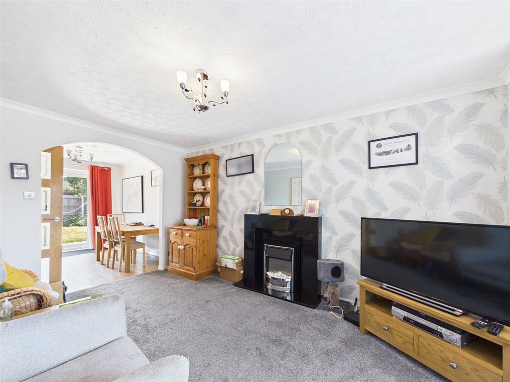 Property photo 3 of 14 Picture No. 17