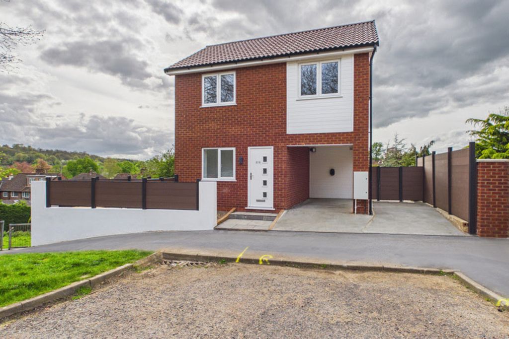 Property photo 1 of 16